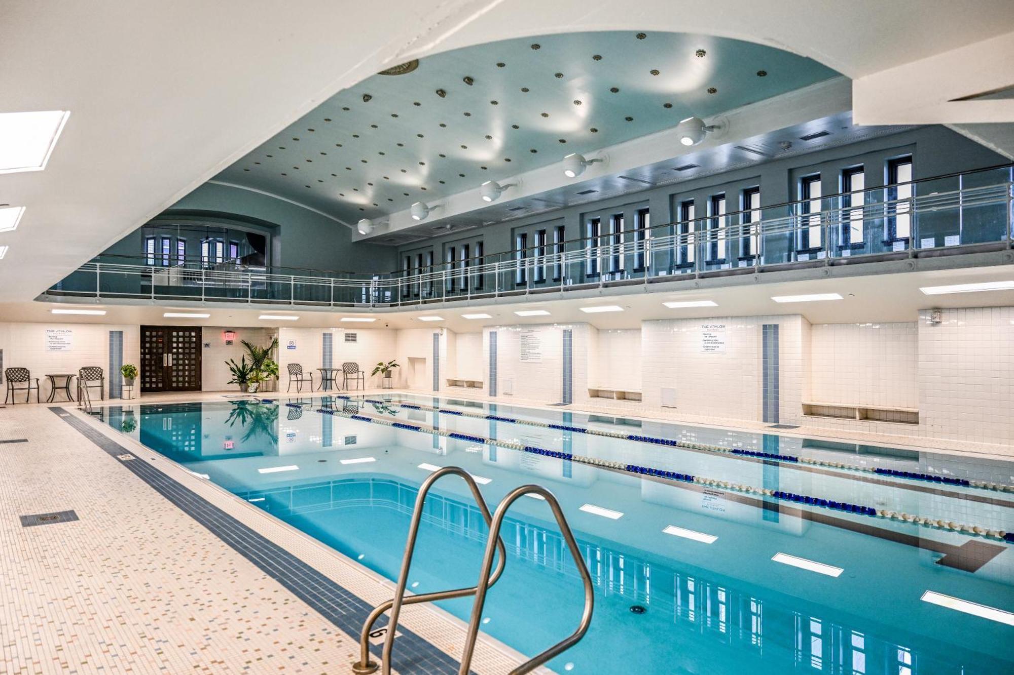 Heart Of Dt With Free Pool & Steam Plus Gym Luxe 812 Κλίβελαντ Εξωτερικό φωτογραφία